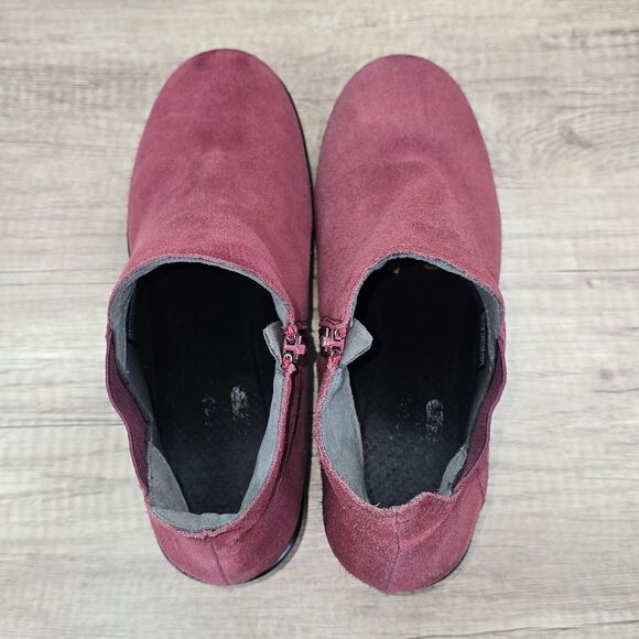 Skechers Parallel Ditto Boots Women's Sz 11 Burgundy Suede Wedge Booties (44746) - Picture 5 of 9
